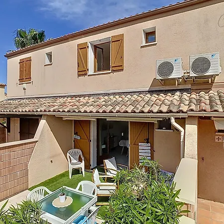 Сasa de vacaciones Maison Bord De En Résidence Avec Piscine Vias