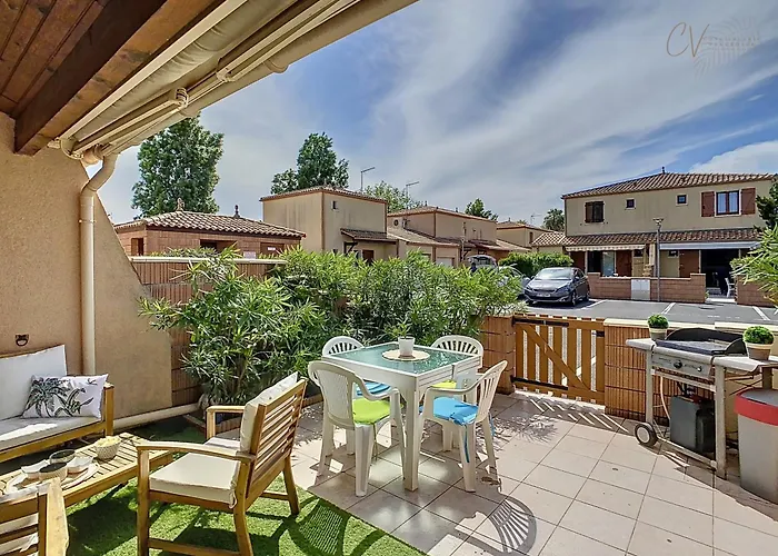 Casa de Férias Maison Douceurs D'été  Maison De Bord De à - 600m De La Et Du Canal Du Midi - Piscine Résidentielle, Wifi Fibre, Activités Et Loisirs Vias